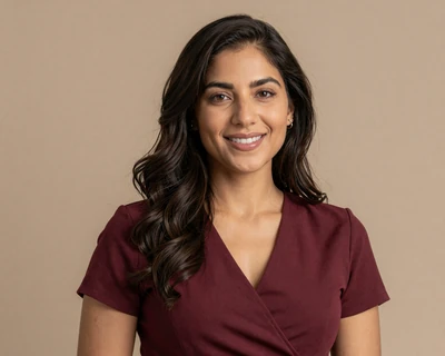 Dr. Sofia Mendez, Internal Medicine in Chicago, IL